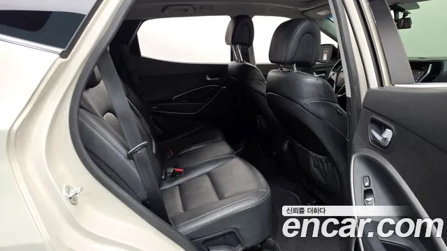 Hyundai Santa Fe 2013 thumb 12