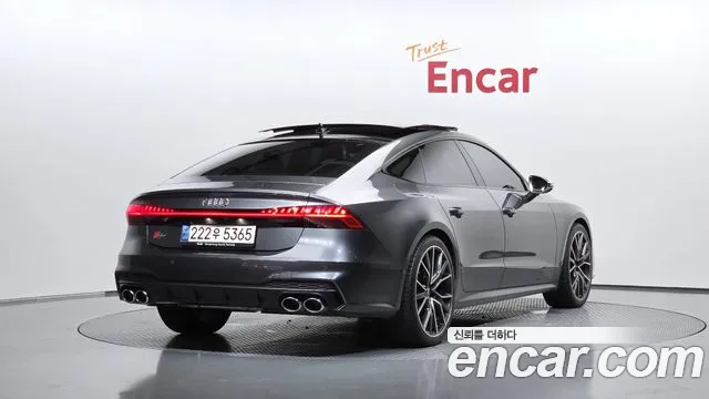 Audi S7 2021 thumb 2