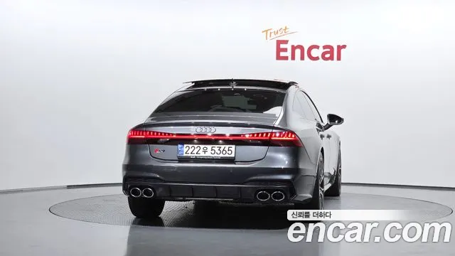 Audi S7 2021 thumb 4