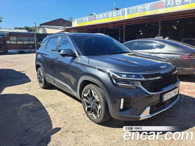 Kia Seltos 2023 thumb 4