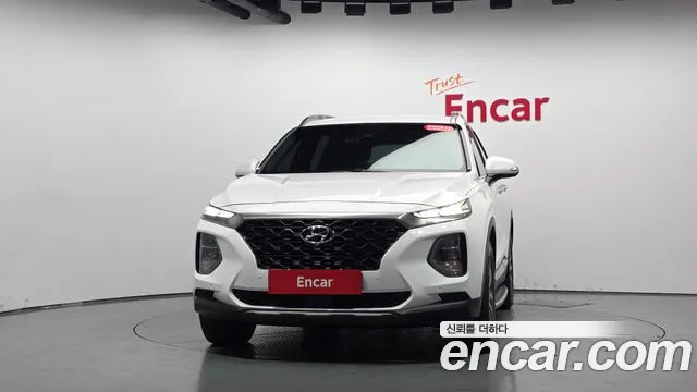 Hyundai Santa Fe 2018 thumb 2