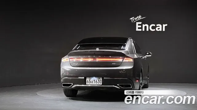 Lincoln MKZ 2017 thumb 3