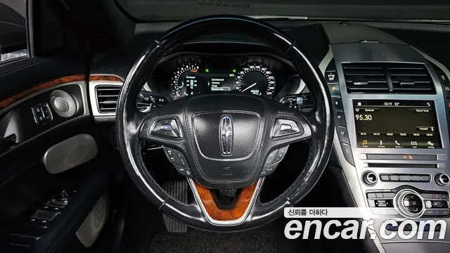 Lincoln MKZ 2017 thumb 11