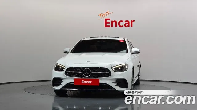 Mercedes-Benz E-Класс 2021 thumb 3