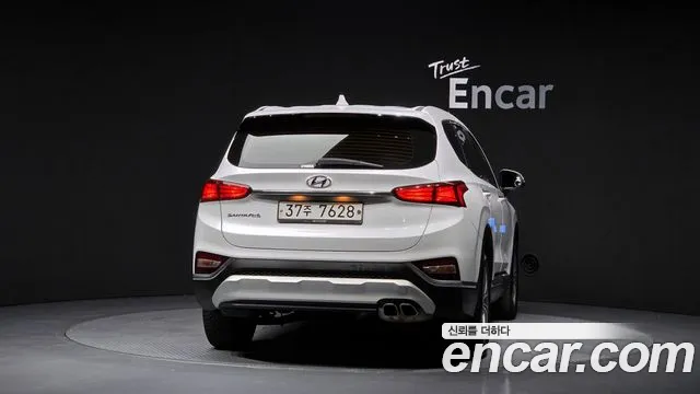Hyundai Santa Fe 2019 thumb 3