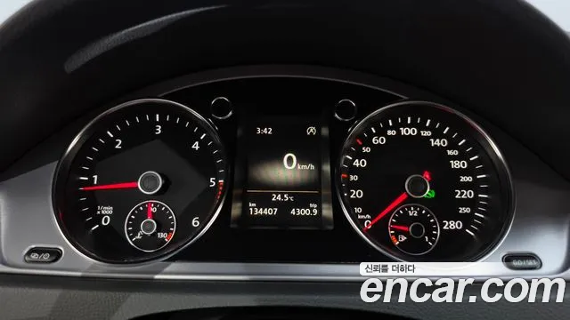 Volkswagen Arteon 2015 thumb 8