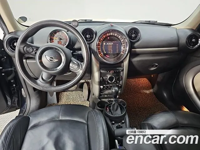 MINI Countryman 2015 thumb 7