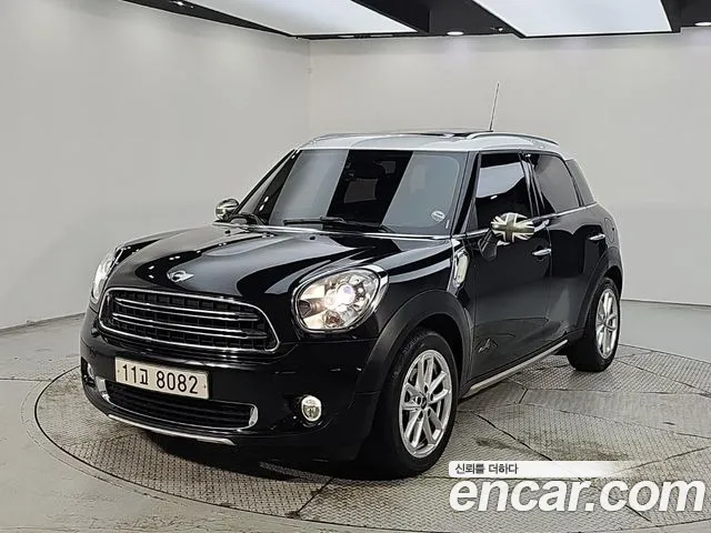 MINI Countryman 2015 thumb 11