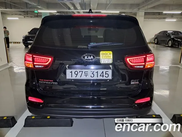 Kia Sorento 2019 thumb 3