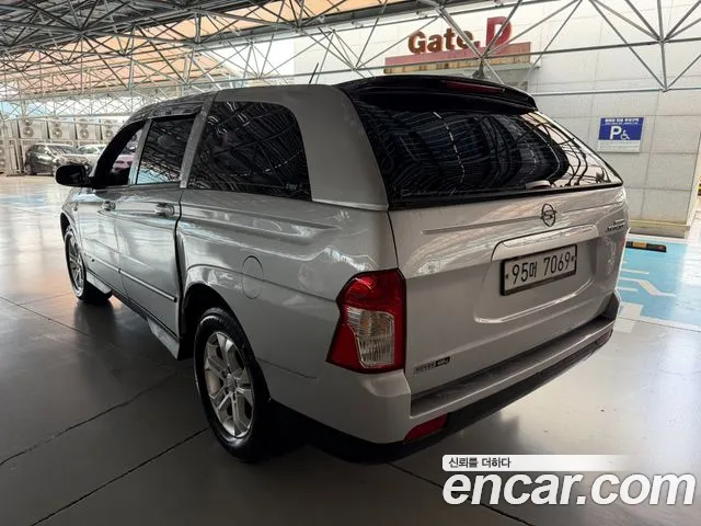 KG_Mobility_Ssangyong KORANDO 2013 thumb 2