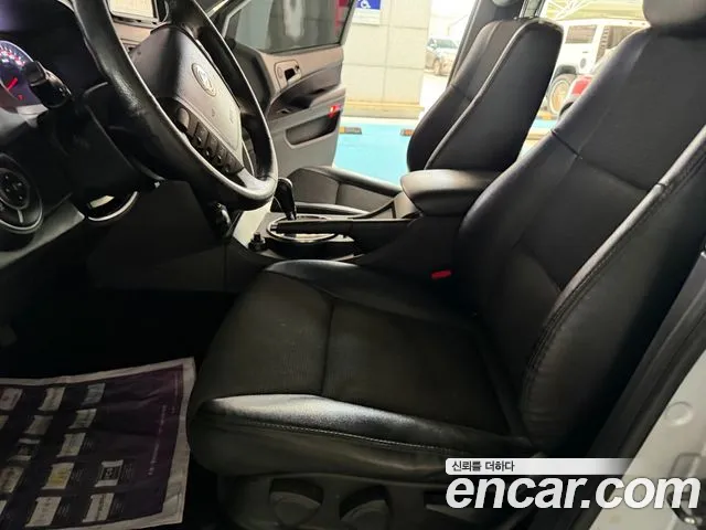 KG_Mobility_Ssangyong KORANDO 2013 thumb 10