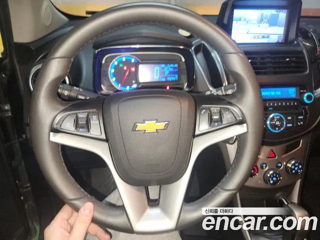 ChevroletGMDaewoo Tracker 2015 thumb 11