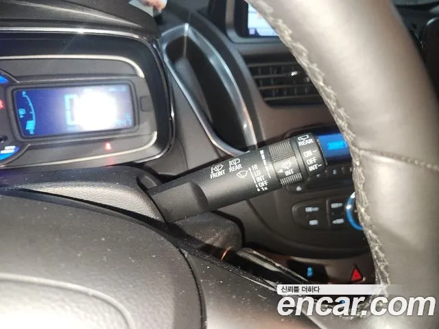 ChevroletGMDaewoo Tracker 2015 thumb 12