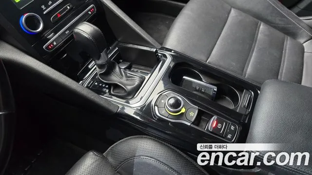 Renault-KoreaSamsung Megane 2017 thumb 9