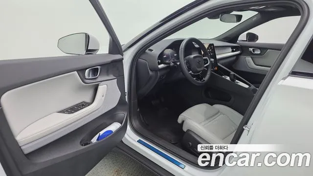 Polestar 2 2025 thumb 10