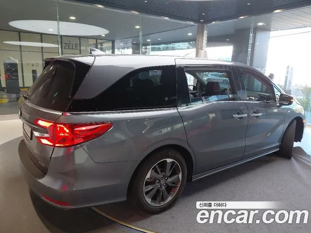 Honda Odyssey 2023 thumb 5