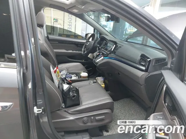 Honda Odyssey 2023 thumb 10