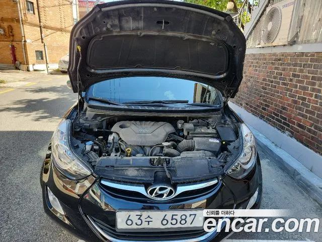 Hyundai Avante 2013 thumb 7
