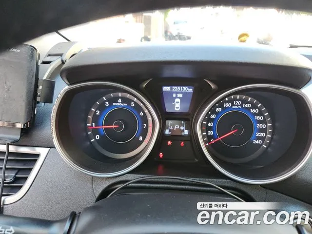 Hyundai Avante 2013 thumb 9