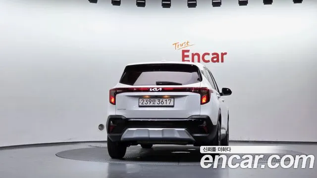Kia Seltos 2023 thumb 4