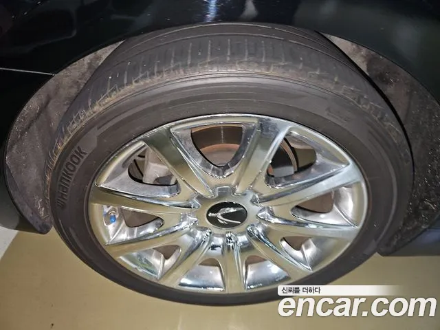 Hyundai Equus 2010 thumb 6