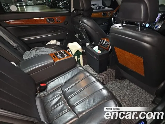 Hyundai Equus 2010 thumb 8