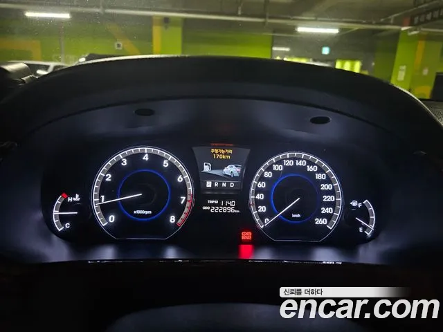 Hyundai Equus 2010 thumb 9