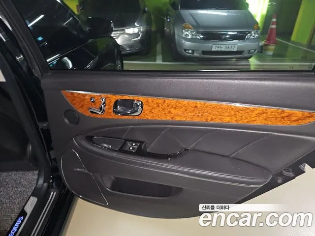 Hyundai Equus 2010 thumb 11