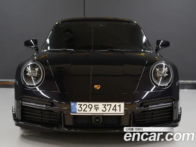Porsche 911 2024 thumb 6