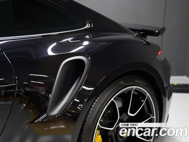 Porsche 911 2024 thumb 9