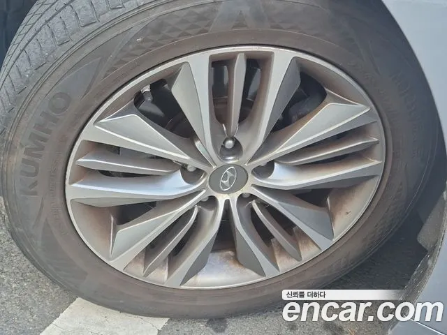 Hyundai Grandeur 2016 thumb 6