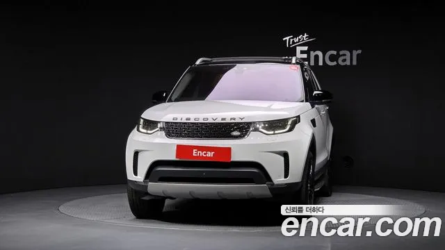 Land Rover Discovery 2018 thumb 3