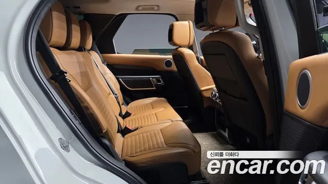 Land Rover Discovery 2018 thumb 11