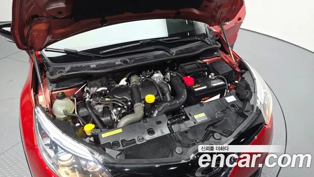 Renault-KoreaSamsung Captur 2015 thumb 5