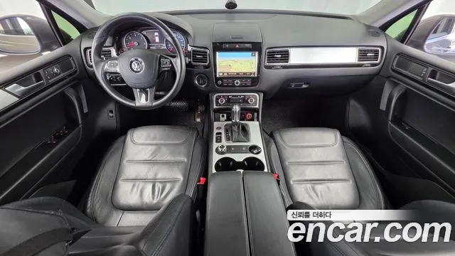 Volkswagen Touareg 2012 thumb 7