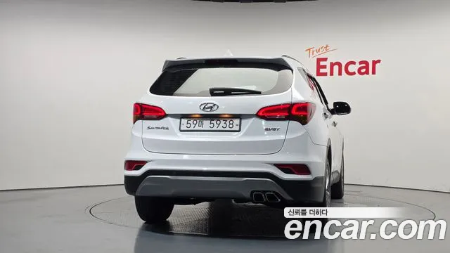 Hyundai Santa Fe 2015 thumb 4