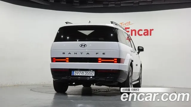 Hyundai Santa Fe 2024 thumb 4