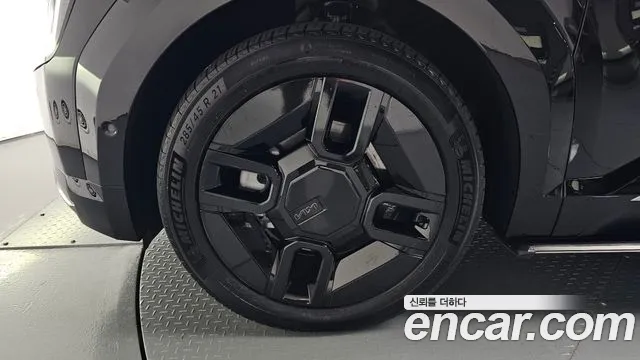 Kia EV9 2025 thumb 4