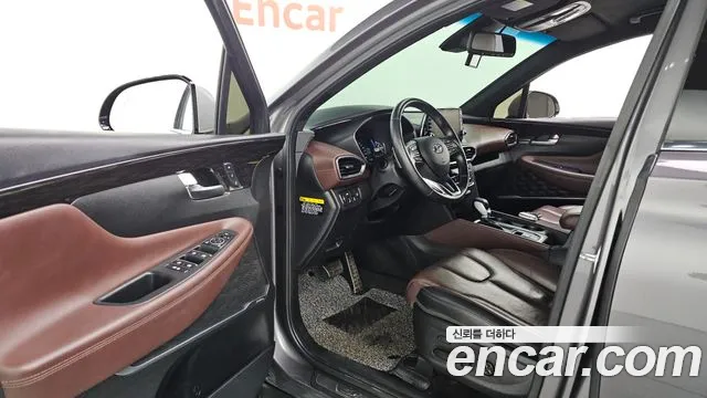 Hyundai Santa Fe 2018 thumb 10