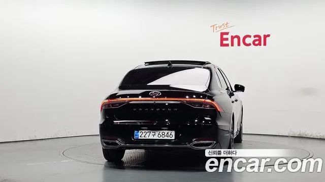 Hyundai Grandeur 2022 thumb 4