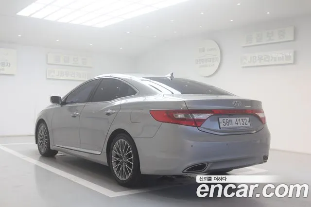 Hyundai Grandeur 2011 thumb 9