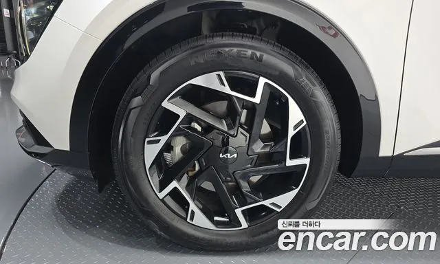 Kia Sportage 2022 thumb 4