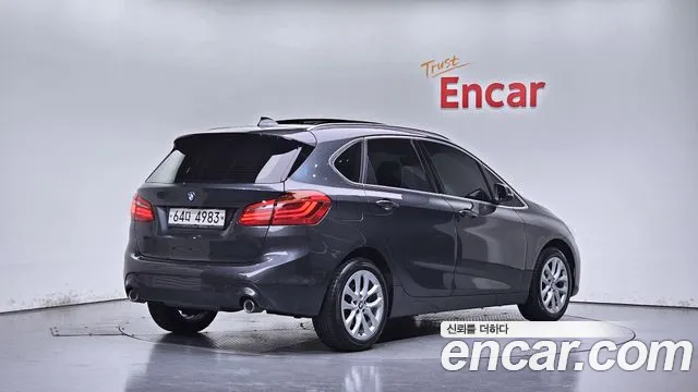 BMW 2-Series 2019 thumb 2