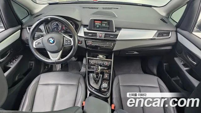 BMW 2-Series 2019 thumb 7