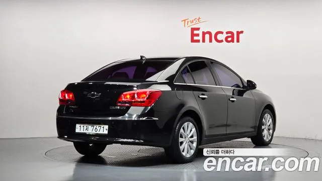 ChevroletGMDaewoo Cruze 2015 thumb 2