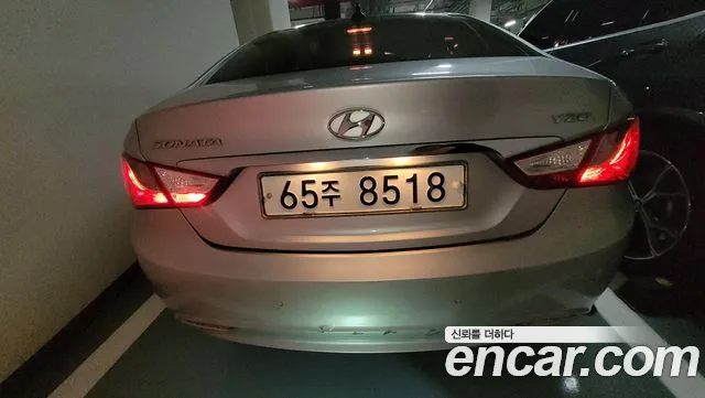 Hyundai Sonata 2009 thumb 3