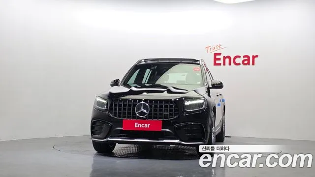 Mercedes-Benz GLB 2025 thumb 3