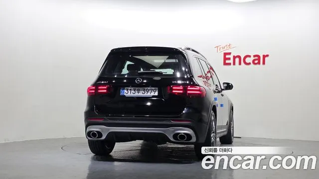 Mercedes-Benz GLB 2025 thumb 4