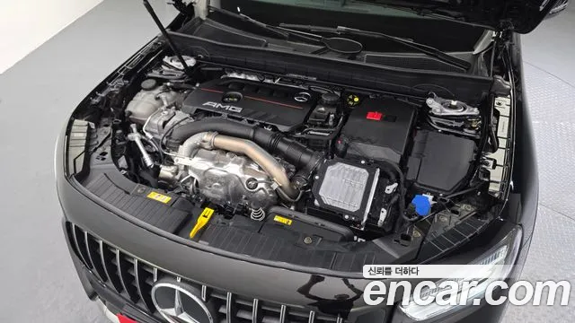 Mercedes-Benz GLB 2025 thumb 6