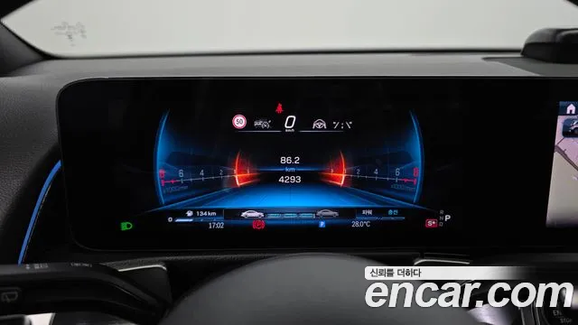 Mercedes-Benz GLB 2025 thumb 8